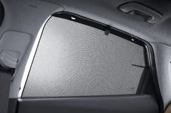  Rear Door Curtain