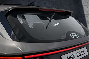  Hidden Rear Wiper
